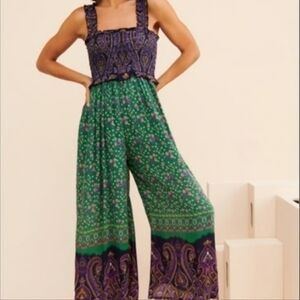 Urban Outfitters Smocked Boho Cottagecore Wide Leg Floral Jumpsuit Sz XS